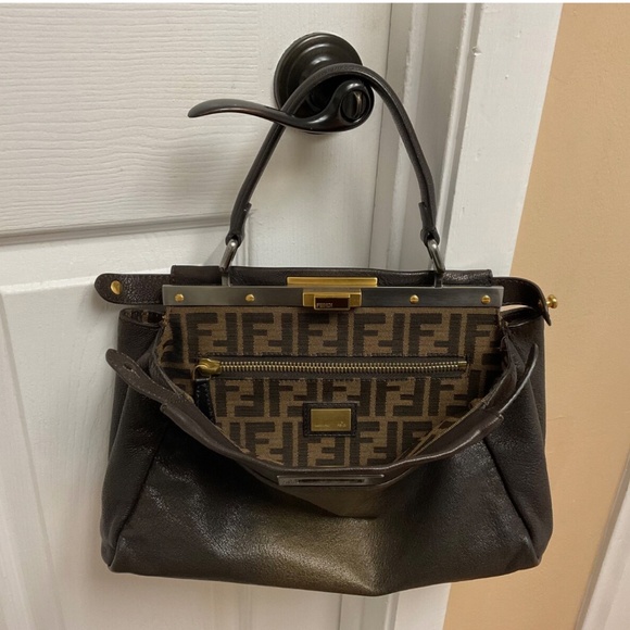 Fendi Peekaboo bag, brown leather, zucca print inside , no shoulder strap. - Picture 1 of 16